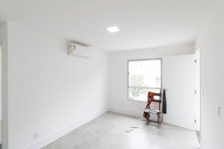 Sala de casa para alugar com 3 quartos, 93m² em Campo Grande, Rio de Janeiro