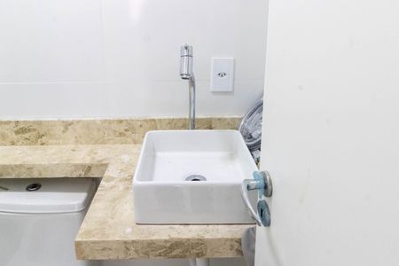 Casa para alugar com 93m², 3 quartos e 1 vaga Casa para alugar com 93m², 3 quartos e 1 vagaBanheiro do Quarto 1