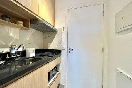 Studio para alugar com 27m², 1 quarto e sem vaga Studio para alugar com 27m², 1 quarto e sem vagaCozinha