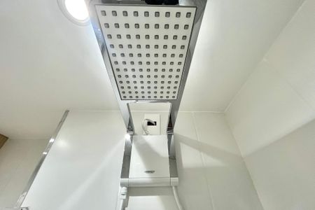 Studio para alugar com 27m², 1 quarto e sem vaga Studio para alugar com 27m², 1 quarto e sem vagaBanheiro