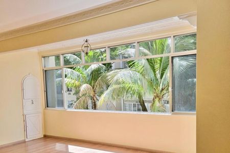 Apartamento à venda com 130m², 3 quartos e 1 vagaSala