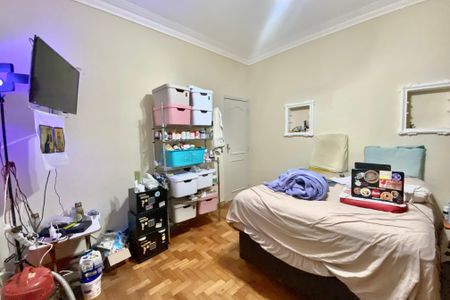 Apartamento à venda com 130m², 3 quartos e 1 vagaQuarto 1