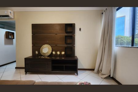 Sala de apartamento para alugar com 1 quarto, 44m² em Itaigara, Salvador