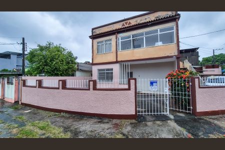 Casa à venda com 70m², 2 quartos e 3 vagasFrente entrada Plaquinha