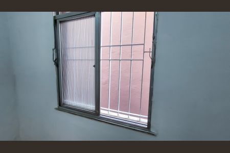 Casa à venda com 70m², 2 quartos e 3 vagasQuarto 2