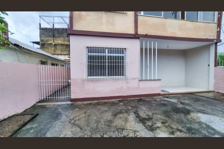Casa à venda com 70m², 2 quartos e 3 vagasFrente do Imóvel  