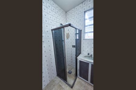 Casa à venda com 70m², 2 quartos e 3 vagasBanheiro 