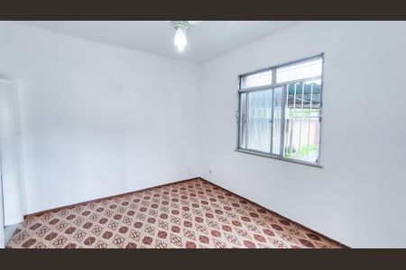 Casa à venda com 70m², 2 quartos e 3 vagasSala
