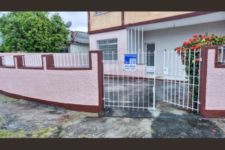 Casa à venda com 70m², 2 quartos e 3 vagasFrente entrada