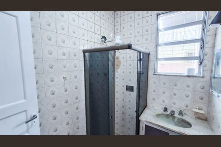 Casa à venda com 70m², 2 quartos e 3 vagasBanheiro 