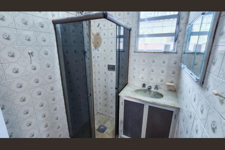 Casa à venda com 70m², 2 quartos e 3 vagasBanheiro 