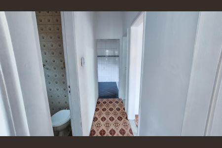 Casa à venda com 70m², 2 quartos e 3 vagasCorredor