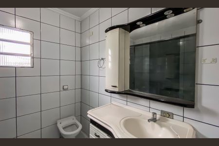 Casa para alugar com 238m², 8 quartos e 2 vagas