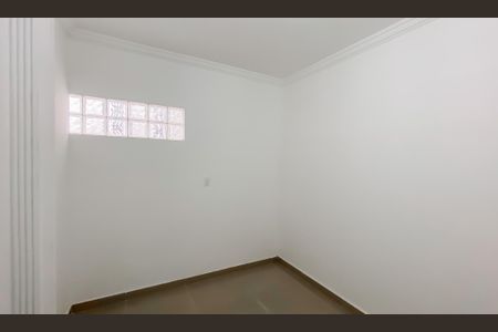 Casa para alugar com 238m², 8 quartos e 2 vagas