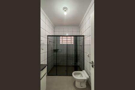 Casa para alugar com 238m², 8 quartos e 2 vagas