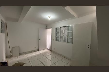 Casa para alugar com 238m², 8 quartos e 2 vagas
