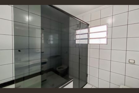 Casa para alugar com 238m², 8 quartos e 2 vagas