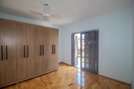 Casa de condomínio à venda com 128m², 3 quartos e 1 vagaSuite 2