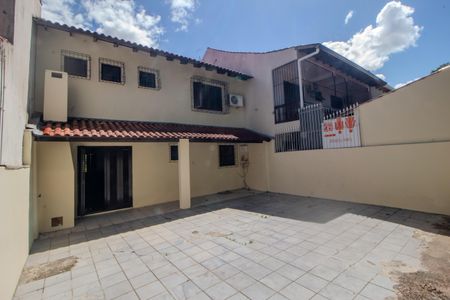 Casa de condomínio à venda com 128m², 3 quartos e 1 vagaQuintal