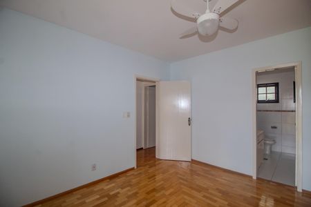 Casa de condomínio à venda com 128m², 3 quartos e 1 vagaSuite 2