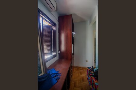 Casa de condomínio à venda com 128m², 3 quartos e 1 vagaSuite