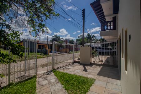 Casa de condomínio à venda com 128m², 3 quartos e 1 vagaVista