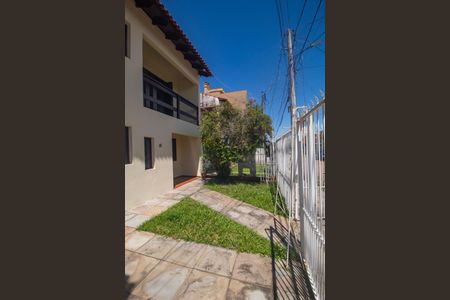 Casa de condomínio à venda com 128m², 3 quartos e 1 vagaFachada
