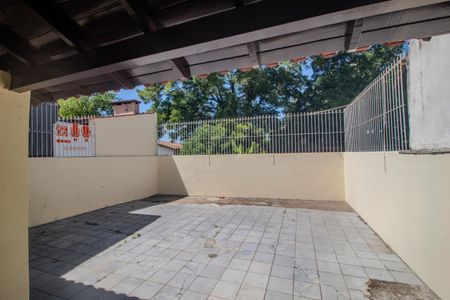 Casa de condomínio à venda com 128m², 3 quartos e 1 vagaQuintal
