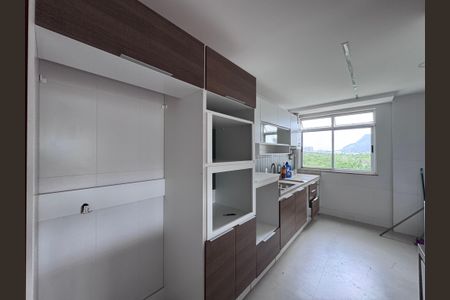 Apartamento à venda com 92m², 3 quartos e 2 vagasCozinha e Área de Serviço