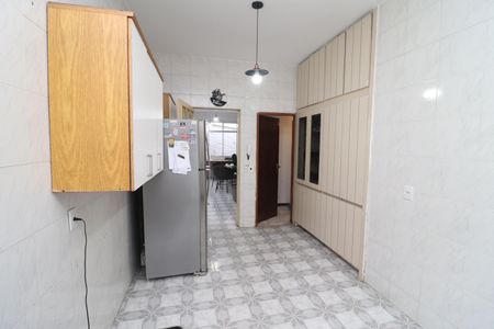 Casa à venda com 350m², 3 quartos e 3 vagasCozinha