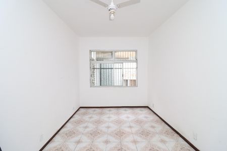 Quarto 1 de casa à venda com 3 quartos, 350m² em Jardim Guanabara, Rio de Janeiro