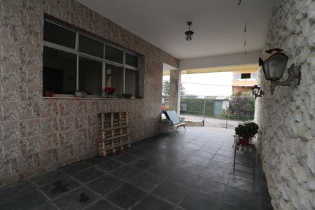 Casa à venda com 350m², 3 quartos e 3 vagasQuintal