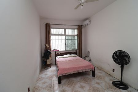 Casa à venda com 350m², 3 quartos e 3 vagasQuarto 2