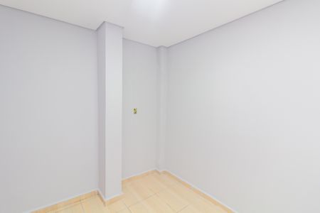 Quarto de casa para alugar com 1 quarto, 40m² em Conjunto Residencial José Bonifácio, São Paulo