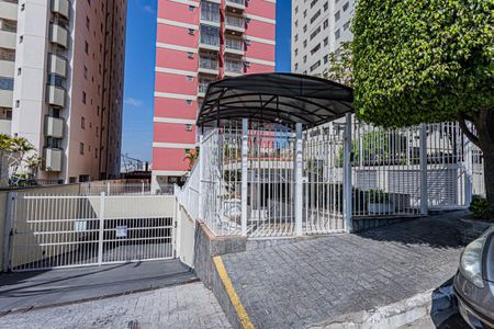 Apartamento à venda com 75m², 2 quartos e 1 vagaFachada