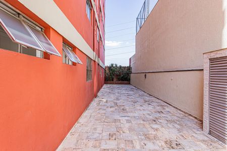 Apartamento à venda com 75m², 2 quartos e 1 vagaÁrea comum