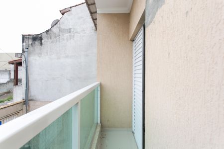 Casa para alugar com 70m², 2 quartos e 1 vaga Casa para alugar com 70m², 2 quartos e 1 vagaVaranda do Quarto 2