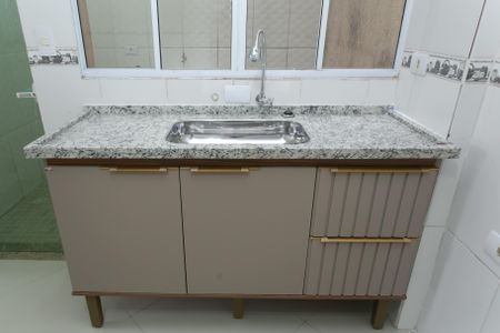 Casa para alugar com 70m², 2 quartos e 1 vaga Casa para alugar com 70m², 2 quartos e 1 vagaCozinha - Pia