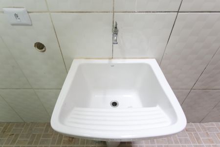 Casa para alugar com 70m², 2 quartos e 1 vaga Casa para alugar com 70m², 2 quartos e 1 vagaÁrea de Serviço - Tanque