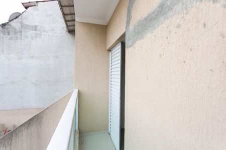 Casa para alugar com 70m², 2 quartos e 1 vaga Casa para alugar com 70m², 2 quartos e 1 vagaVaranda do Quarto 2