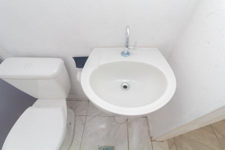 Casa para alugar com 40m², 2 quartos e sem vagaBanheiro