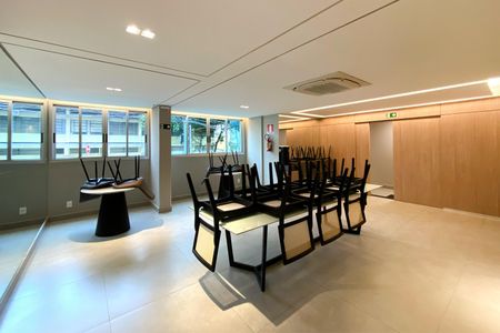 Apartamento à venda com 88m², 3 quartos e 2 vagas Apartamento à venda com 88m², 3 quartos e 2 vagasÁrea comum - Salão de festas