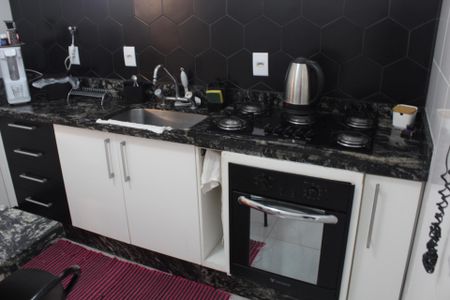 Casa de condomínio para alugar com 120m², 3 quartos e 2 vagasCozinha