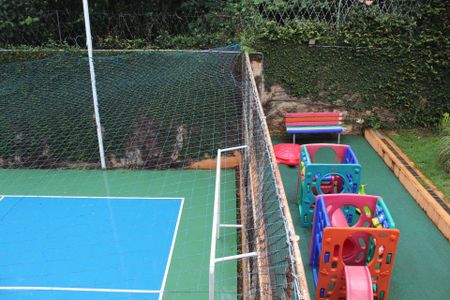 Casa de condomínio para alugar com 120m², 3 quartos e 2 vagasÁrea comum - Playground