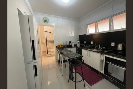 Casa de condomínio para alugar com 120m², 3 quartos e 2 vagasCozinha