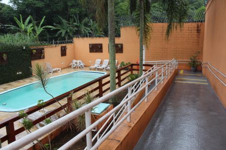 Casa de condomínio para alugar com 120m², 3 quartos e 2 vagasÁrea comum - Piscina