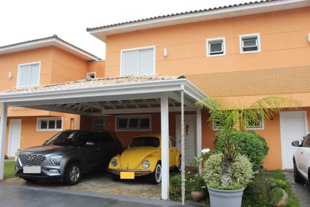 Casa de condomínio para alugar com 120m², 3 quartos e 2 vagasFachada