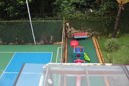 Casa de condomínio para alugar com 120m², 3 quartos e 2 vagasÁrea comum - Playground