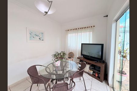 Casa à venda com 270m², 5 quartos e 3 vagasCopa