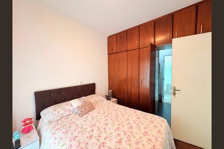Casa à venda com 270m², 5 quartos e 3 vagasSuíte 1